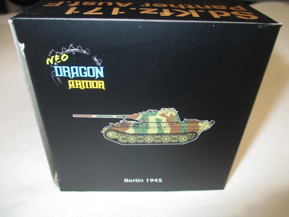 DRAGON 1:72 PANTHER SD.KFZ.171 AUSF.F BERLIN 1945 - Image 2 of 3