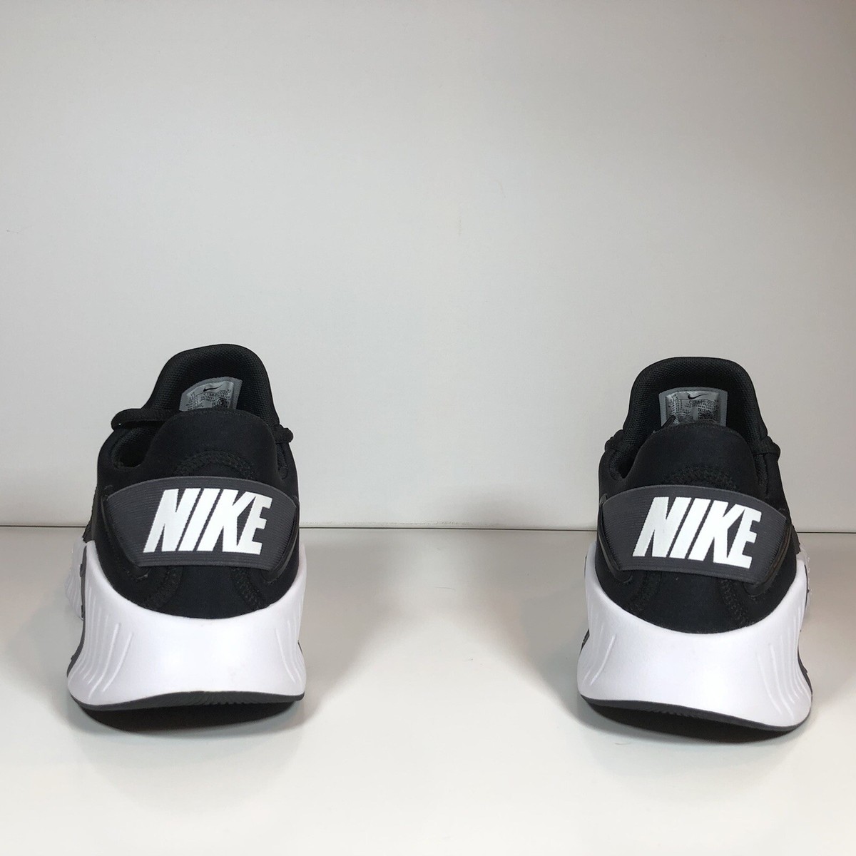 Nike Free Metcon 4 Training Shoes  display picture 2