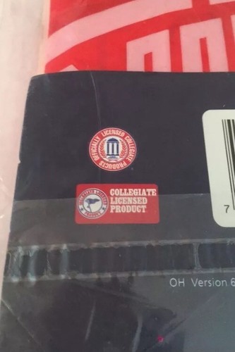 Ohio State Buckeyes, Hooded Poncho, Rainmate II, OH Version, One Size Fits Most - Picture 4 of 5