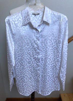 ACOA-L/S-WHITE-LEOPARD PRINT-SATIN BLOUSE-BUTTON FRONT-POLY/SPANDEX-S-EUC