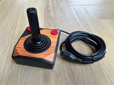 Atari 2600 - Premium Controller Trooper #Woody [Hyperkin] NEU & OVP