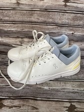 On Cloud The Roger Women's Size W 11 Sneakers Tennis Shoes White Leather READ DE