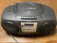 SONY CFD-370 CD RADIO CASSETTE CORDER Black 4.5W 4.5W AC100V 50/60Hz 23W