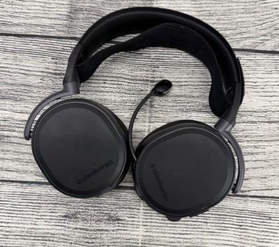(新品未開封)steelseries arctis7 SteelSeries Arctis 7 Black Wireless Gaming Headset - No Dongle