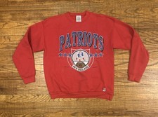 New England Patriots Vintage 90s Red Crewneck Sweatshirt Size Large by Logo 7