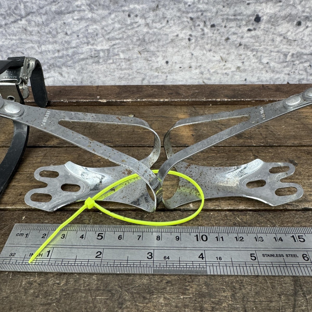 DURA-ACE PD7400 エアロペダル ヴィンテージ トゥークリップ付き s-l1200.jpg