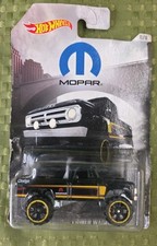 HOT WHEELS 2017 Walmart Exclusive Mopar themed 70 Dodge Power Wagon