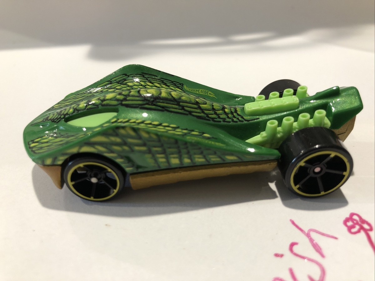 ウエダ Super Stinger sss-64 si 美品 ウエダ Super Stinger sss-64 si 美品 ウエダ Super Stinger sss-64 si