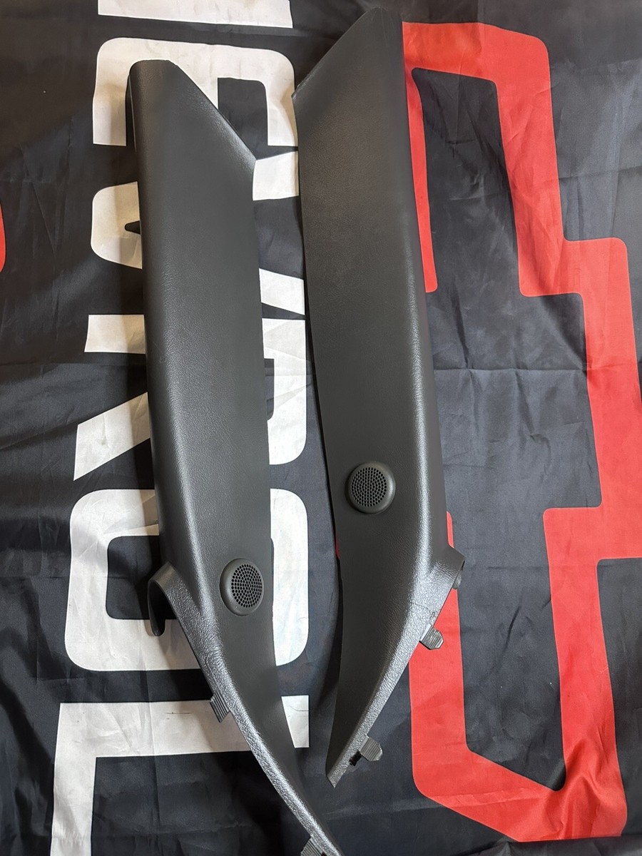 03-06 Silverado Very Dark Pewter Pair LH RH A Pillar Trim Panels W