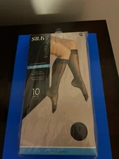 NEW WOMEN'S one size SILK IMPRESSIONS SHEER KNEE HIGH 10 PACK 20 DENIER BLACK