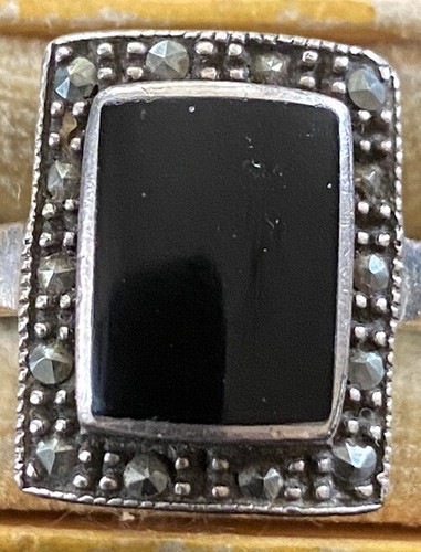 alter 925er Silber Ring mit schwarzem Schmuckstein / Onyx + Markasit Gr.:59 - Bild 2 von 10