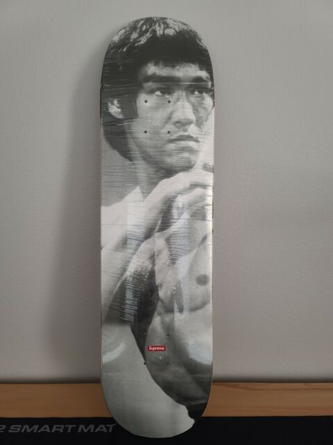2013 Supreme NYC Bruce Lee Skateboard Deck DS New / Sealed w/ box logo