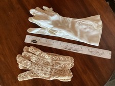 2 Pairs Vintage Women  s Ladies Gloves Long White and Crochet Lace