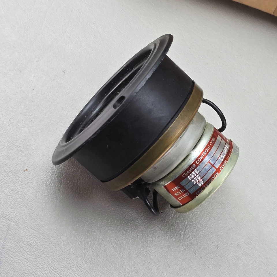 Medidor de horas Cramer Controls 631E tiempo de funcionamiento medidor de tiempo transcurrido industrial vintage Foto 4 de 4