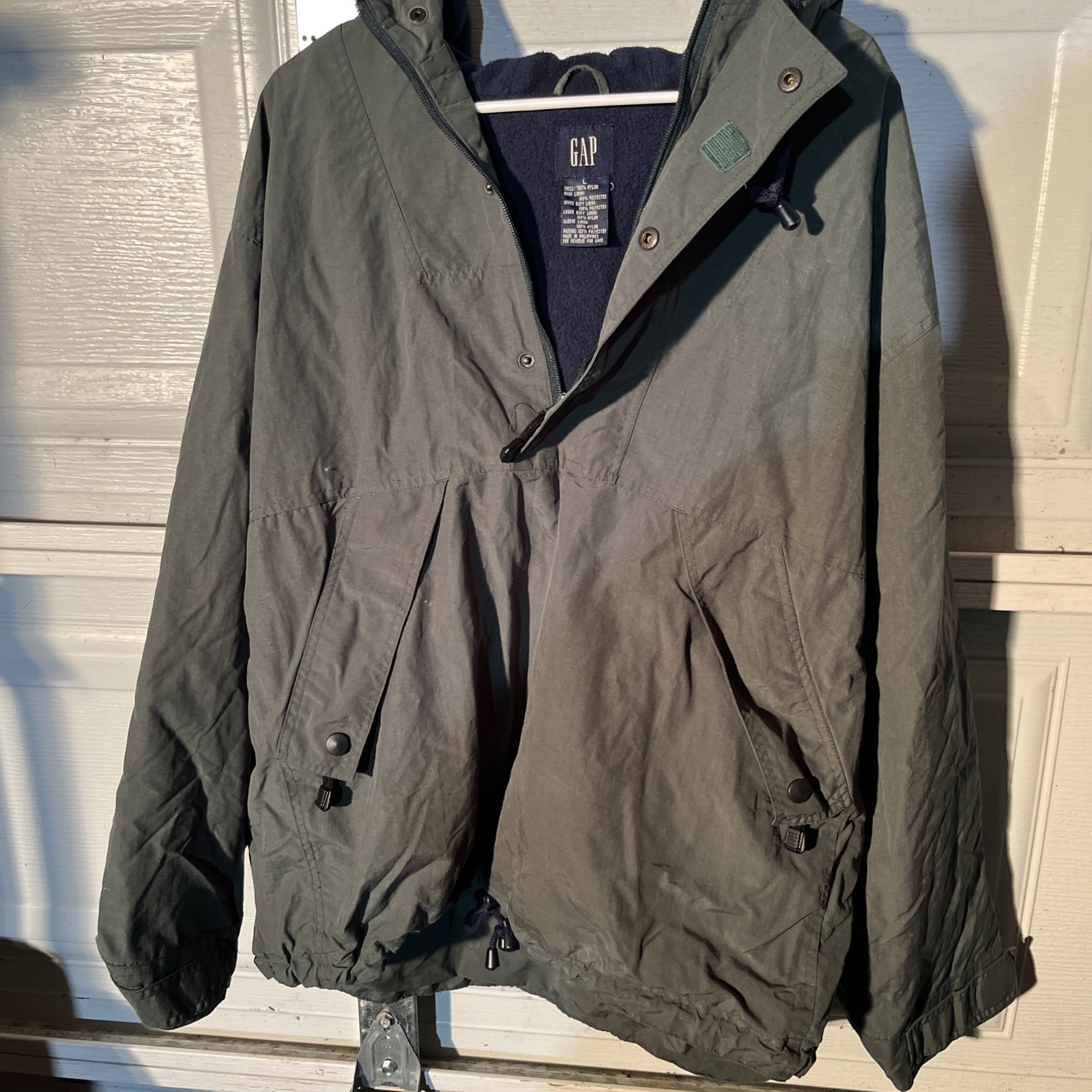 gap 1/4 zip pullover Large Polyester Lined With H… - image 1