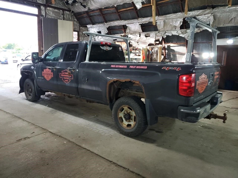 (LOCAL PICKUP ONLY) Rear Drive Shaft 4WD Double Cab 6.0L Fits 11-13 15-19 SIERRA Foto 3 de 4