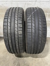 2x P23565r17 Michelin Defender 2 1032 104 H Used Tires 2356517 2x P23565r17 Michelin Defender 2 1032 104 H Used Tires 2356517