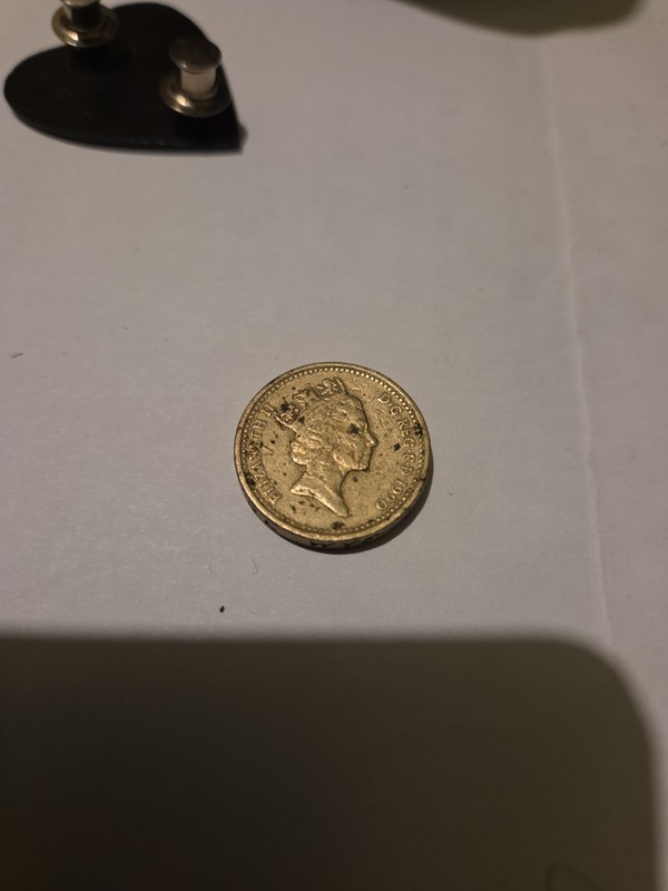 1990 UK ONE POUND QUEEN ELIZABETH II COIN I’M GWLAD +PLEIDIOL WYF Errors Rare
