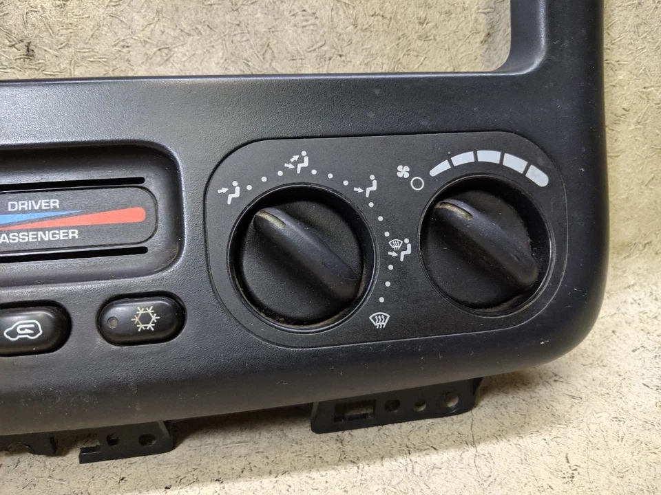 Control de temperatura de doble zona con aire acondicionado trasero compatible con Dodge Caravan 1996 f39 Foto 4 de 4