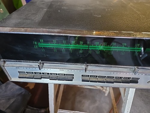 Receptor AM FM Heathkit AR-29 vintage años 70 enciende - Imagen 5 de 10