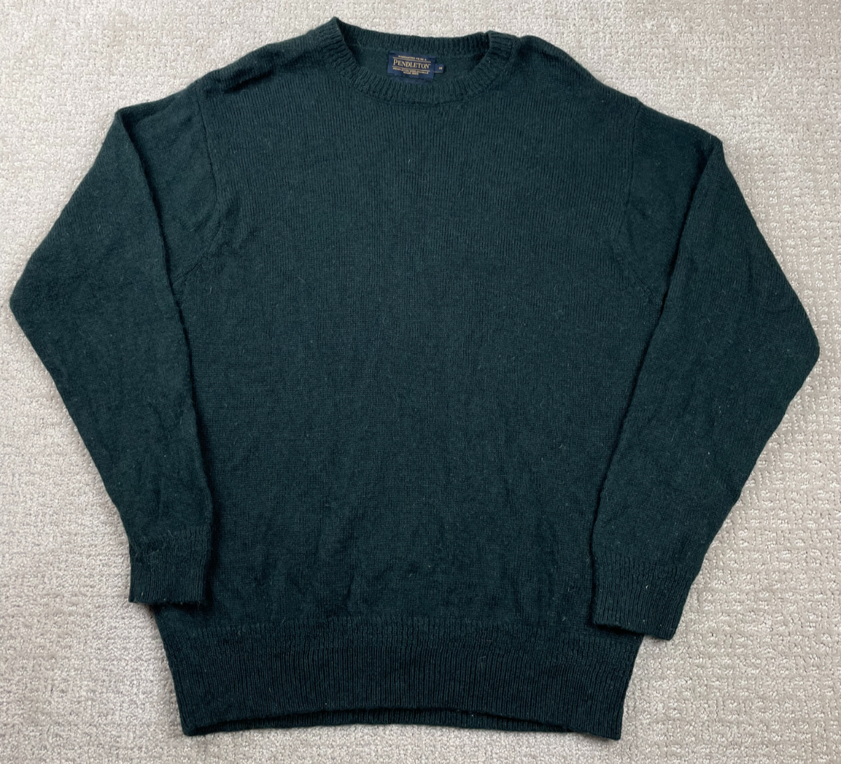 Pendleton Sweater Womens Medium Solid Green Washable Wool Crewneck Pullover