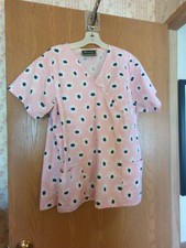 Ladies XL Scrub Top with Flowers Size XL Great Condition Pre-owned