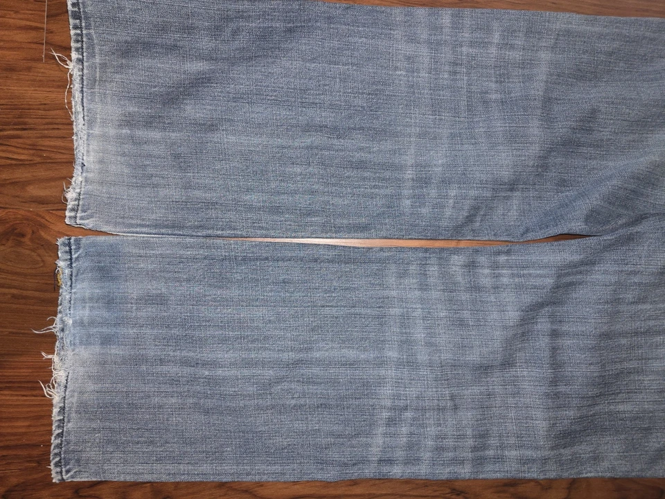 Pantalones de mezclilla sueltos vintage 1969 Gap 33x32 calce bota Y2K corte bota desteñido mosca holgados Foto 2 de 4