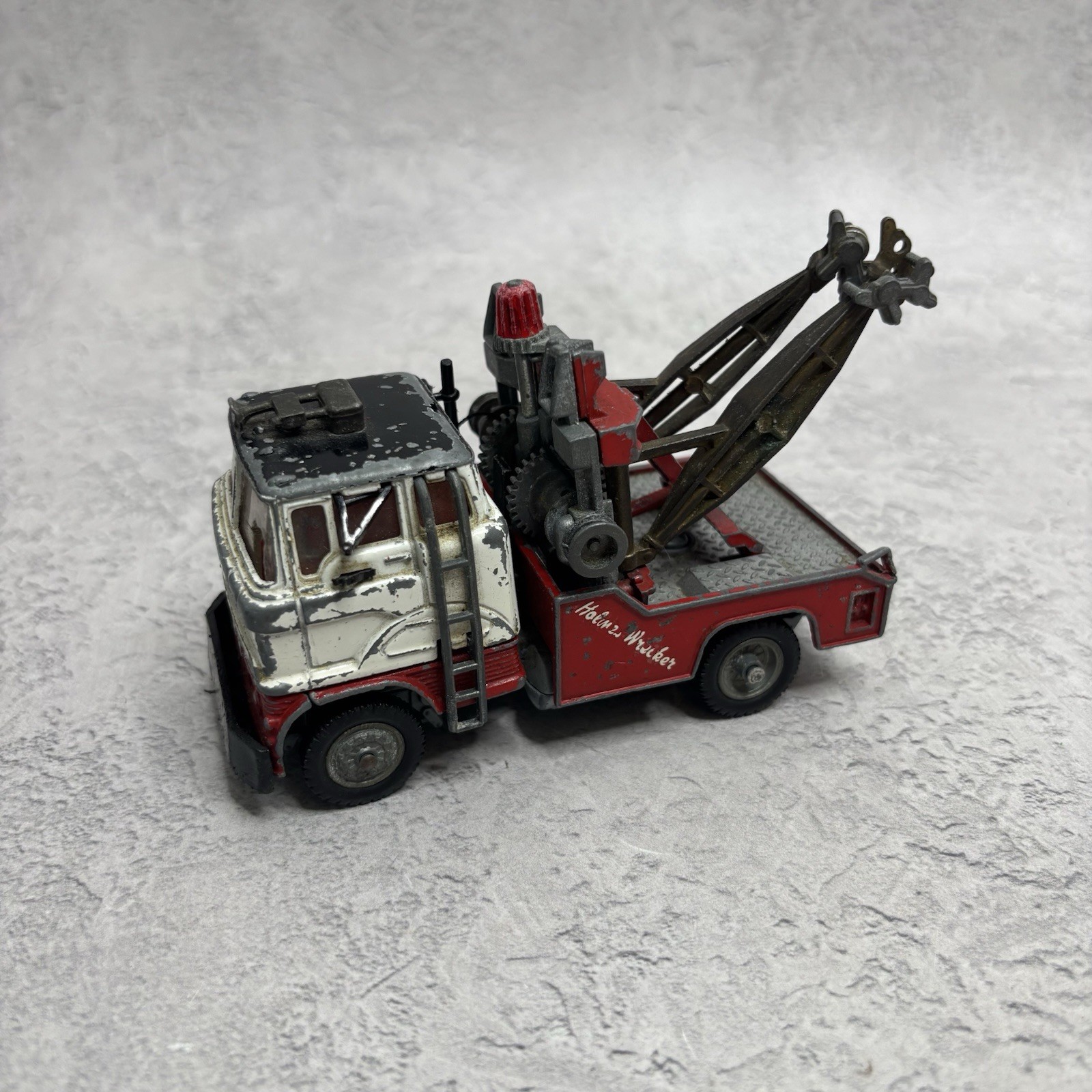 Corgi 1142, Holmes Wrecker - Free Price Guide & Review