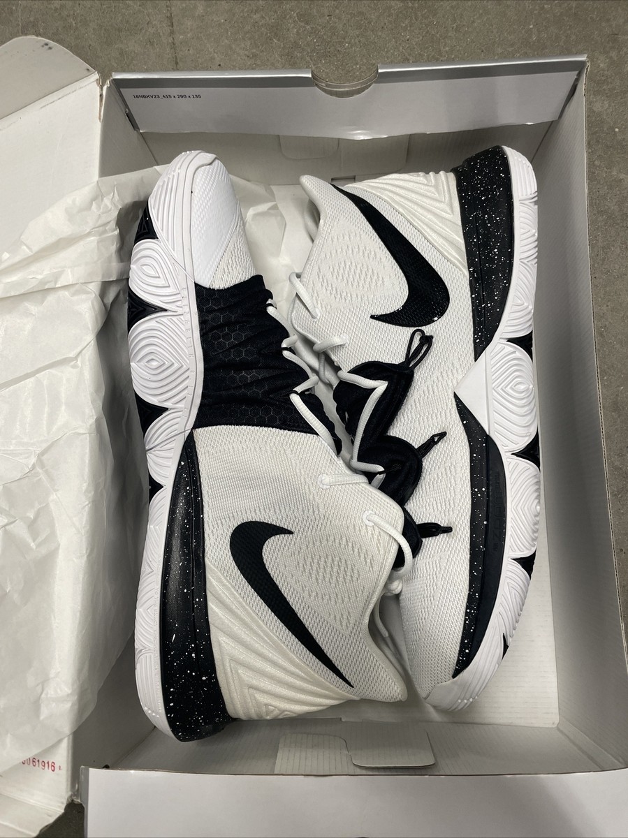 Nike Kyrie Irving 5 TB Team Oreo White Black Basketball Men's 18