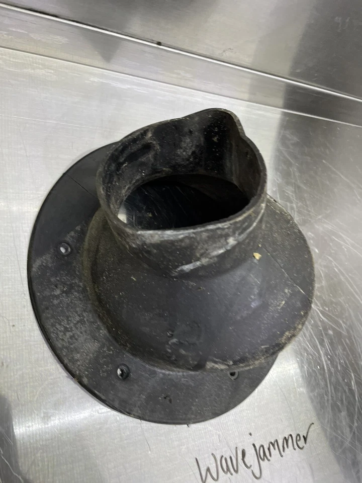 1988 88 89 90 Yamaha Wavejammer Waverunner 500 Boot - Image 3 of 3