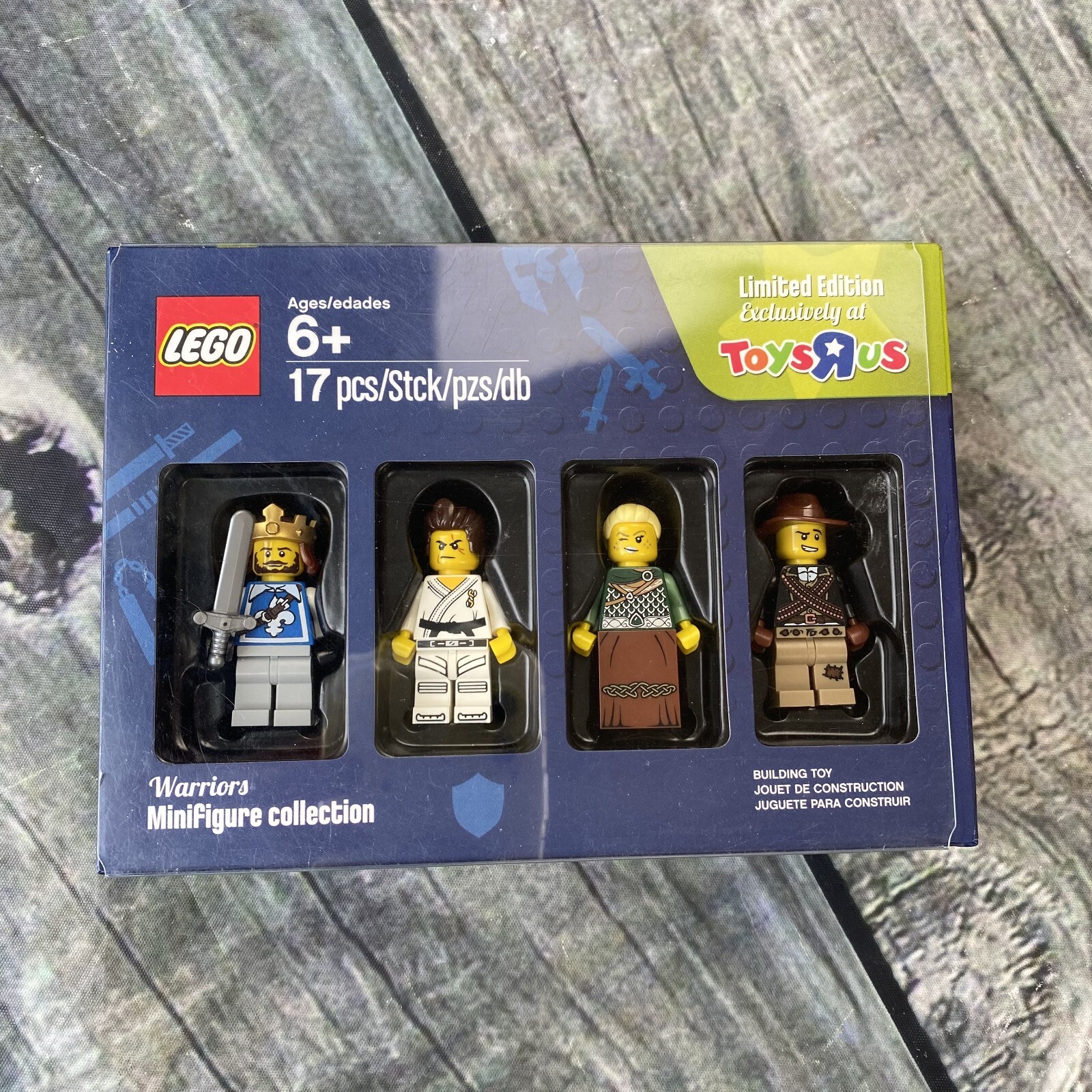 R Us Exclusive Warriors 4 Minifigures 2016 Collection 500442