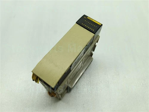 Omron CQM1-OD212 CQM1OD212 Output Unit 5-24V DC 0.3A/Point 4.8A/Unit