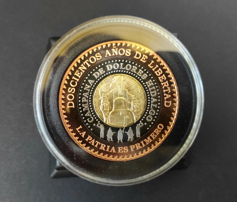 México. Moneda 1810-2010 Miguel Hidalgo Independencia Moneda Bimetálica UNC Foto 2 de 4