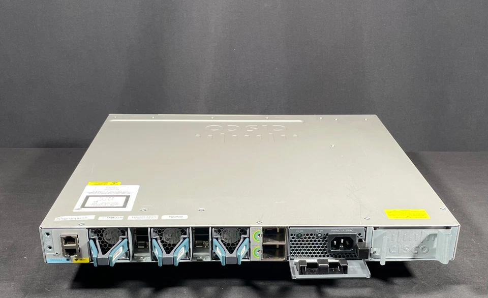 Cisco WS-C3850-24P-S 24 Port PoE Gigabit IP Base Switch - Same Day Shipping - Image 3 of 4