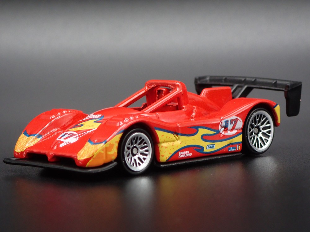 FERRARI 333 SP RACE CAR RARE 1:64 SCALE COLLECTIBLE DIORAMA DIECAST MODEL CAR