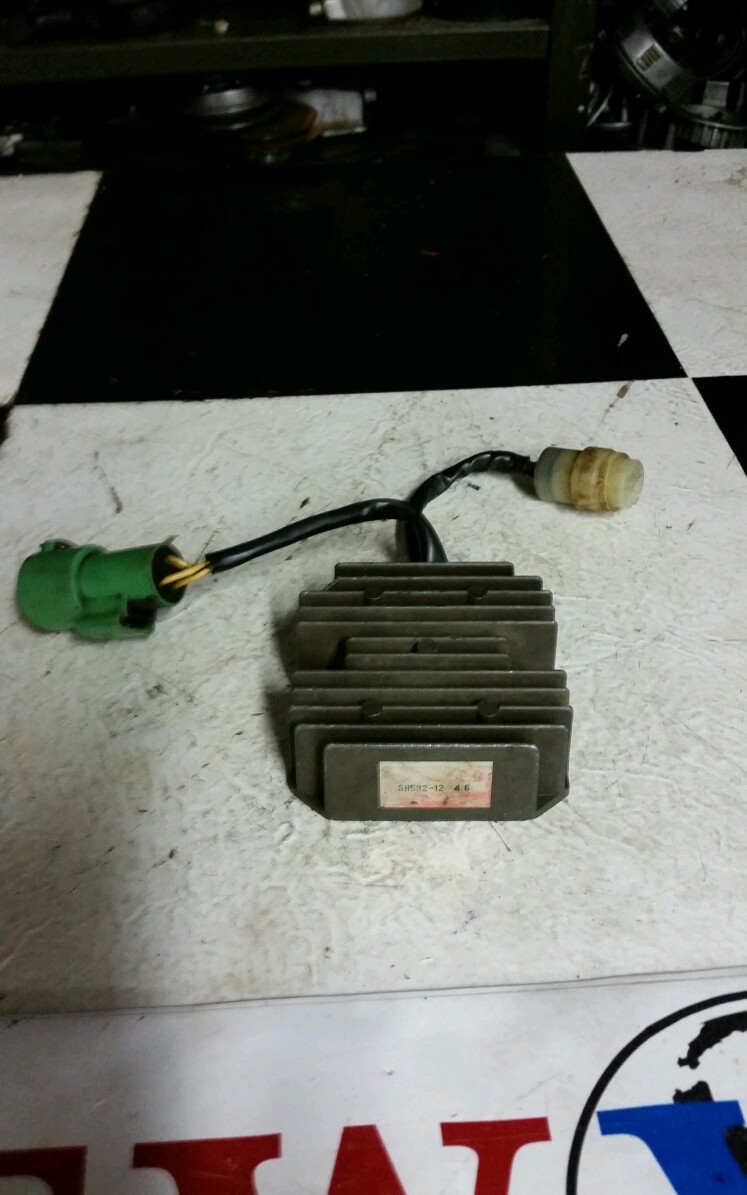 Regulator Rectifier For Honda 250 ATC250ES Big Red 1985 1986 1987 - Foto 5