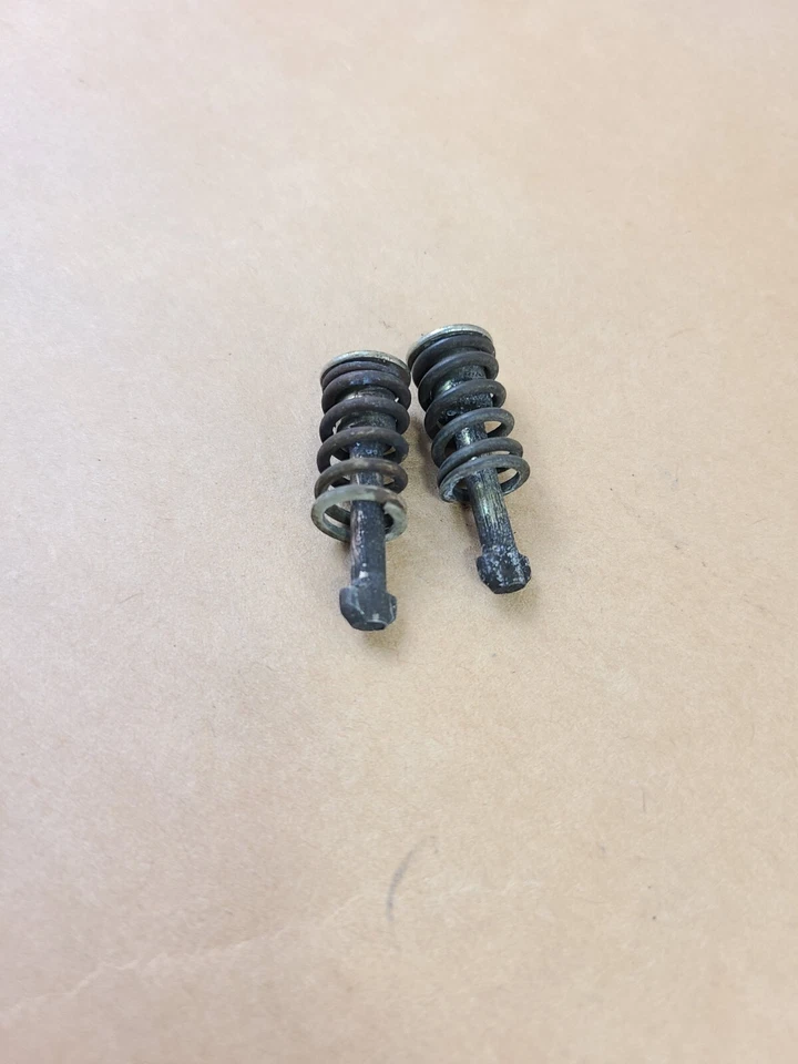 2x OEM BMW E30 Z3 318ti Rear Emergency E-Brake Shoe Pad Pin Spring - Image 2 of 3