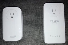 TP-LINK Powerline Wi-Fi Extender  - AV1200 AC1200 - TL-WPA8630P Kit.