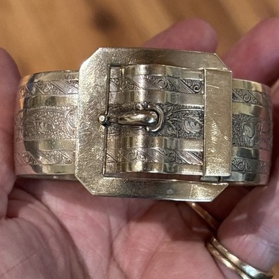 Vintage Silver Buckle Hinged Bracelet Patent Pending 1  wide