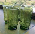Vintage Anchor Hocking Green Avocado Flower Set Of 5 Glasses 5 1/2” High