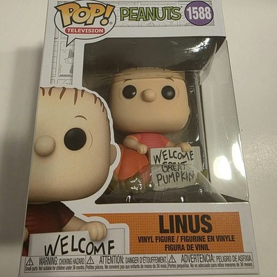 Funko Pop! Vinyl Linus Peanuts Great Pumpkin Figure 1588 Animation Series