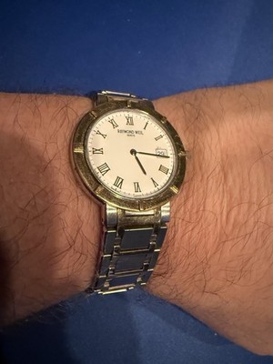Raymond Weil Geneve 8800 Quarts Two-Tone 34 mm Roman Dial Date Swiss Watch Runs