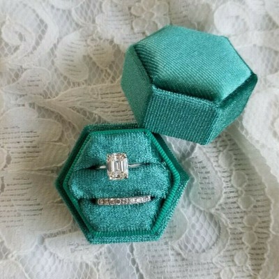 emerald green ring box