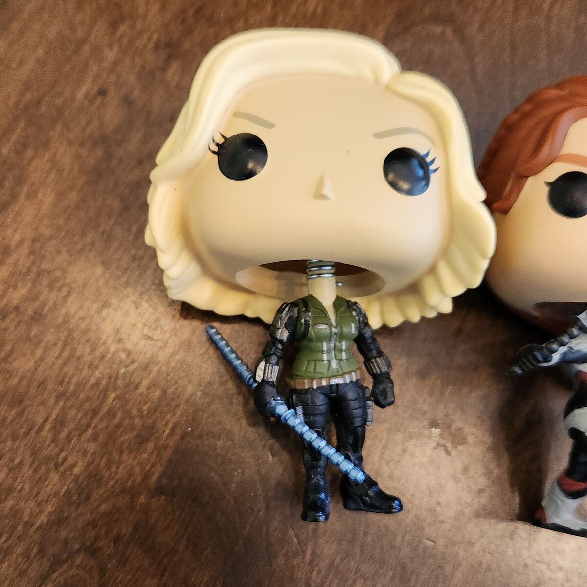 Funko Pop! Marvel Black Widow Infinity War #295 #454 White Funko Pop! Marvel Black Widow Infinity War #295 #454 White