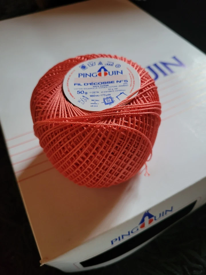 PELOTE FIL D'ÉCOSSE 100 % COTON n° 5 COULEUR CORAIL 50 g MARQUE PINGOUIN 743930 - Photo 1/4