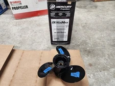 NEW ALUMINUM 9" X 9P MERCURY BLACK MAX PROP, 48-828156A12, 8 SPLINE HUB, P9002