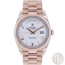 Rolex Day-Date 40 White Roman Dial | Everose-...