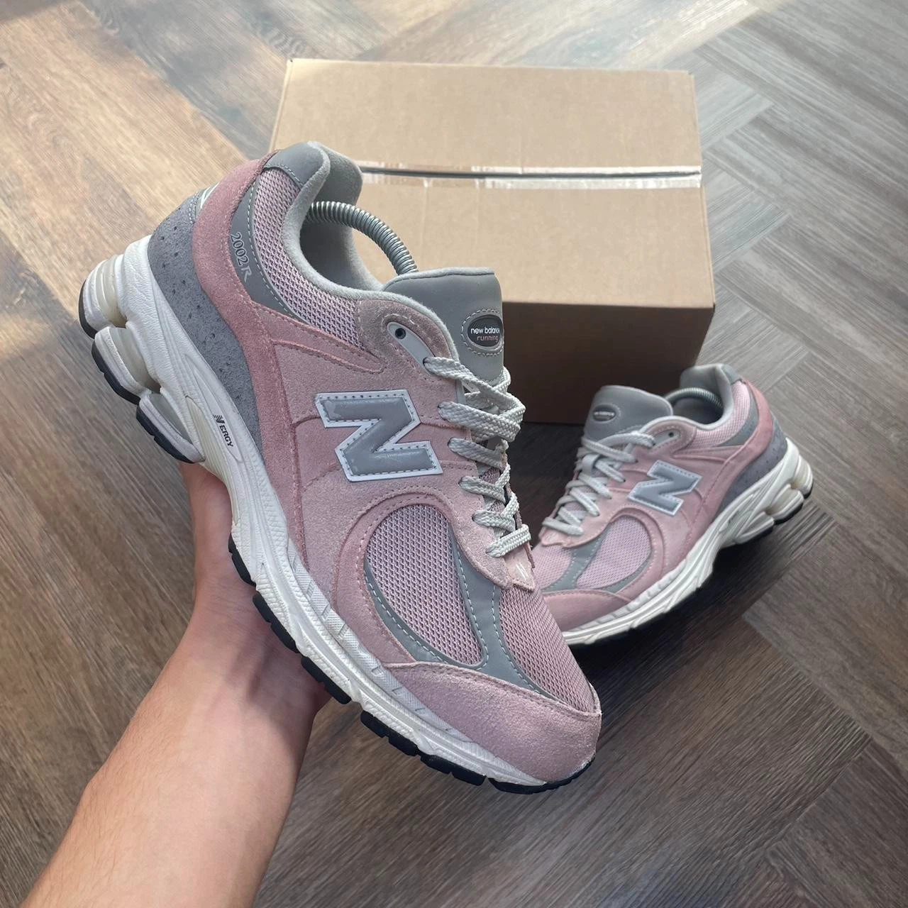 New Balance 2002r "Orb Pink" (Uk9)