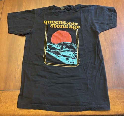 T-shirt Queens Of The Stone Age - Coupe Regular - Manches Courtes - Noir - Tailles S à 4XL
