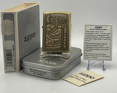 Original Brandneu 1996 Zippo Feuerzeug Lovely BARRETT SMYTHE X RAY Solid Brass